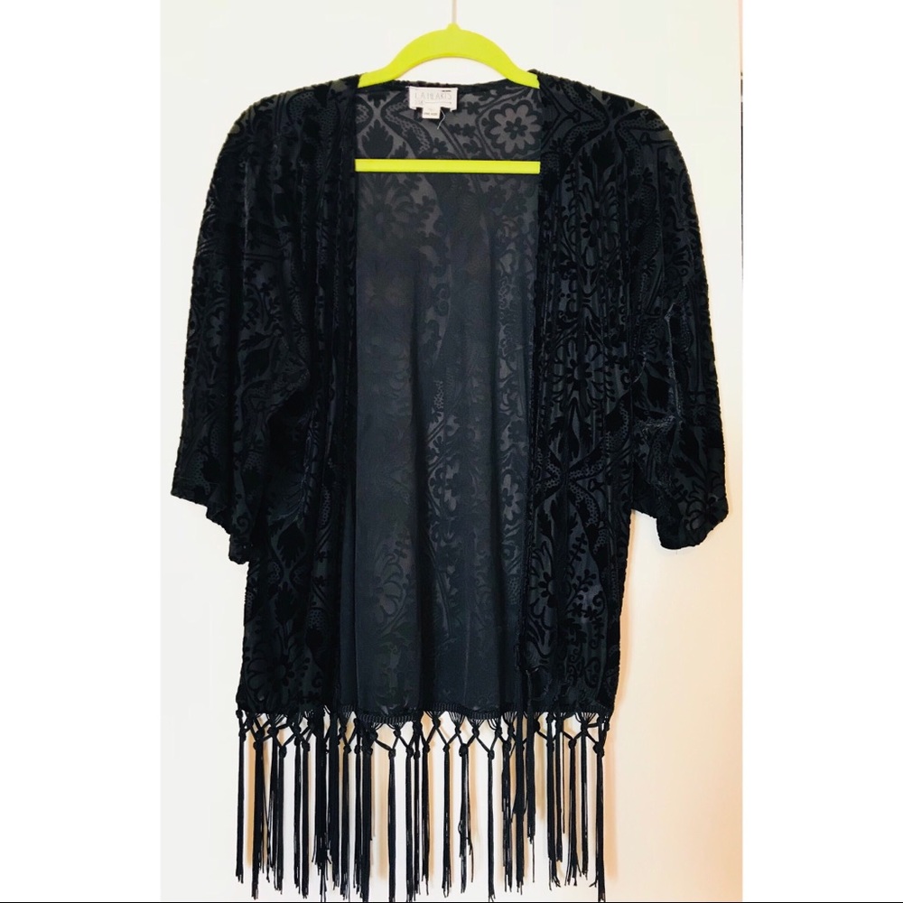 Pacsun black velvet kimono with fringe